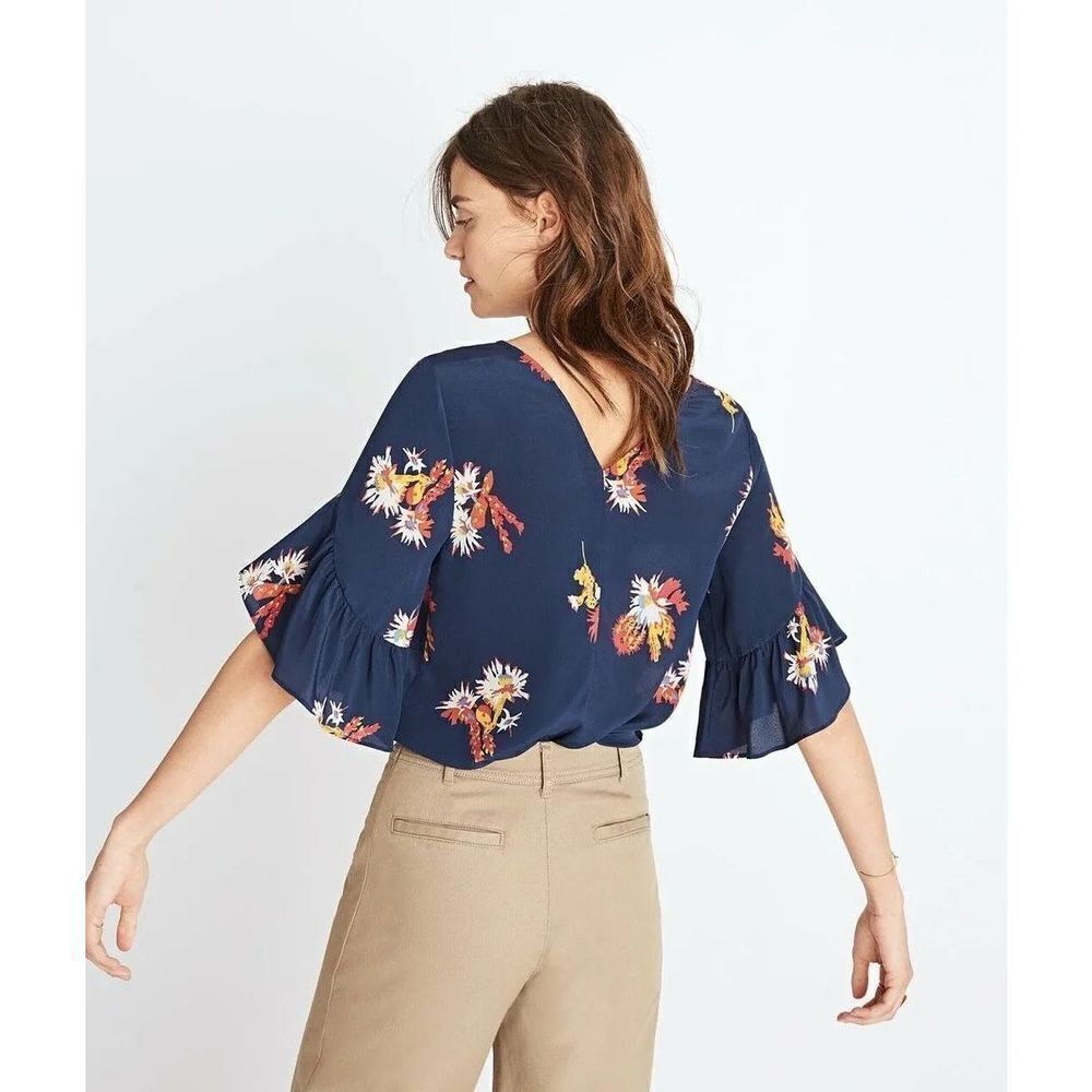 MADEWELL Silk Ruffle Sleeve Top in Cactus Flower Deep Navy Size S‎
